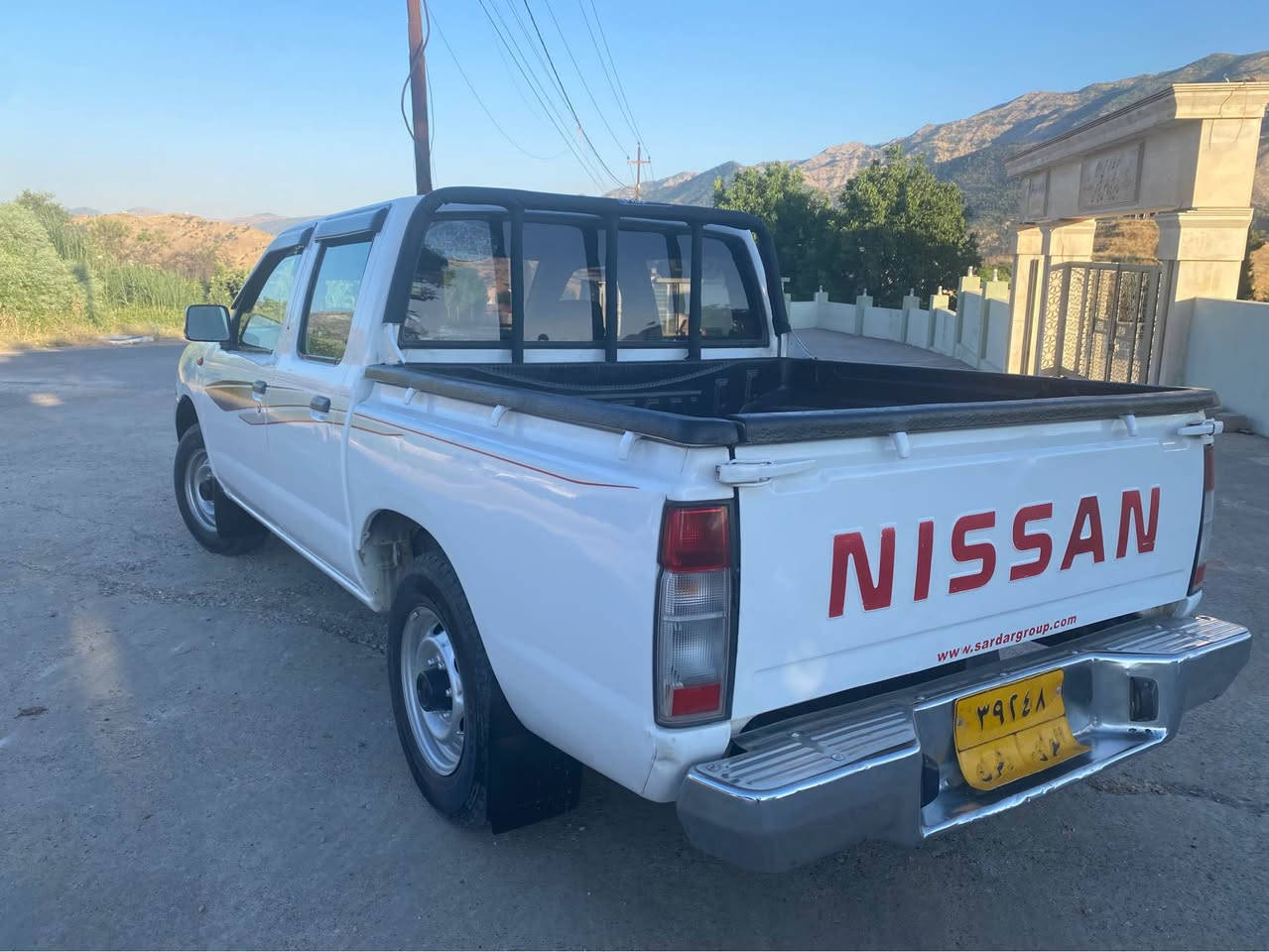 NISSAN 2011
ياباني
گئرو مه كينه ب شه رت 
ته حويل وه كاله ب شه رت 
140$ مه جال
بئ ده عم بئ سبخ
*********** اكر, نينوى
