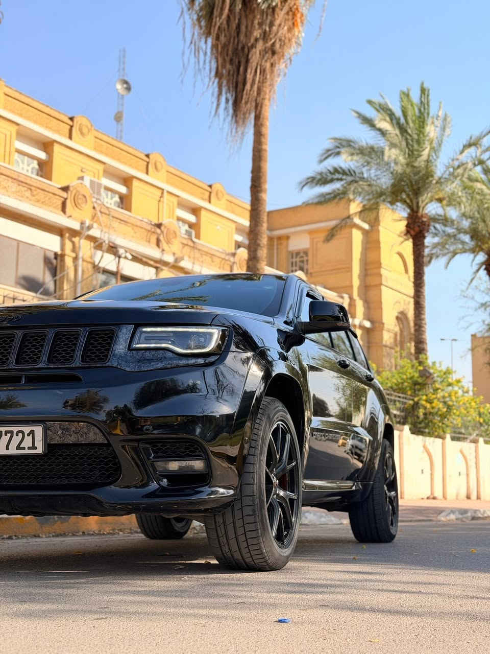 جيب Rt ليمتد x موديل 20
السعر 240 قفل بدون عمله 
السياره بدون ايرباك ماشية 95 
بيع فقط بدون مراوس 
صبغ ربع جاملغ 
***********
