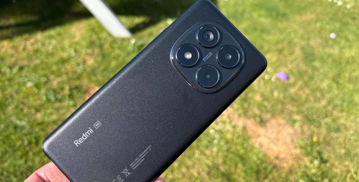 Redmi note 14 pro
جهاز نظافة 100٪ لامفتوح ولامصلح تفحصو وتاخذو
اللون اسود
رام 8 ذاكرة 265 

كامرة 200 ميجابكسل وضوح عالي

شاشة اموليد الوانه عميقه

ببجي 60 فريم

كل غراضه موجودة 

مراوس او بيع 

للتواصل خاص او على الرقم

***********

مكاني ايسر حي الشرطة
