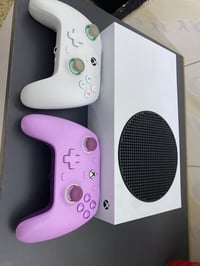 سيريس اس • 2 يدات • مكفول