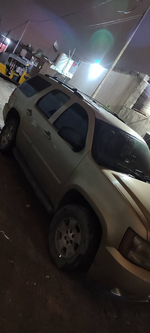 تاهو مديل 10السياره كفاله من كلشي ماعده الصبغ مصبوغه عام بل كويت السعر 85ماكو هيج سعر بس مستعجل عل بيع مكاني البصره رقمي ***********
