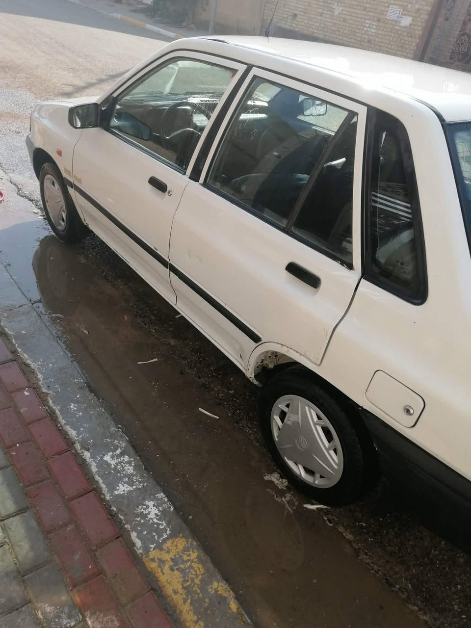 السلام عليكم سايبا موديل 2011 رقم بابل دولي تحويل مباشر  السعر 35 مكان السيارة كربلاء للاستفسار الاتصال على الرقم ***********
