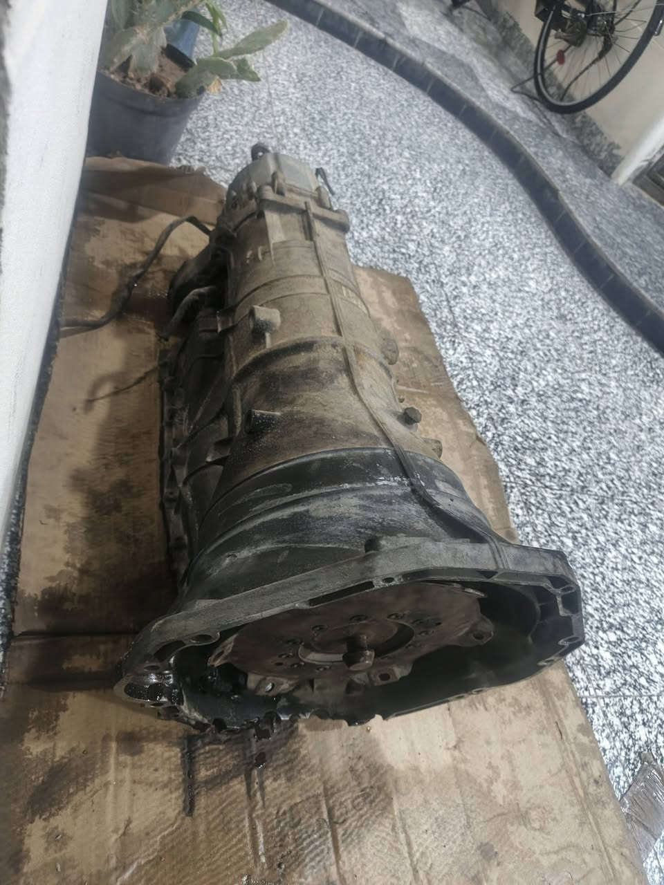 سلام عليكم
كير للبيع f01 f02 
كان مشدود على مكينه 8سلندر توين تيربو      750  bmw فور ويل 
مكاني كربلاء 
السعر 300$ 
للاتصال***********
