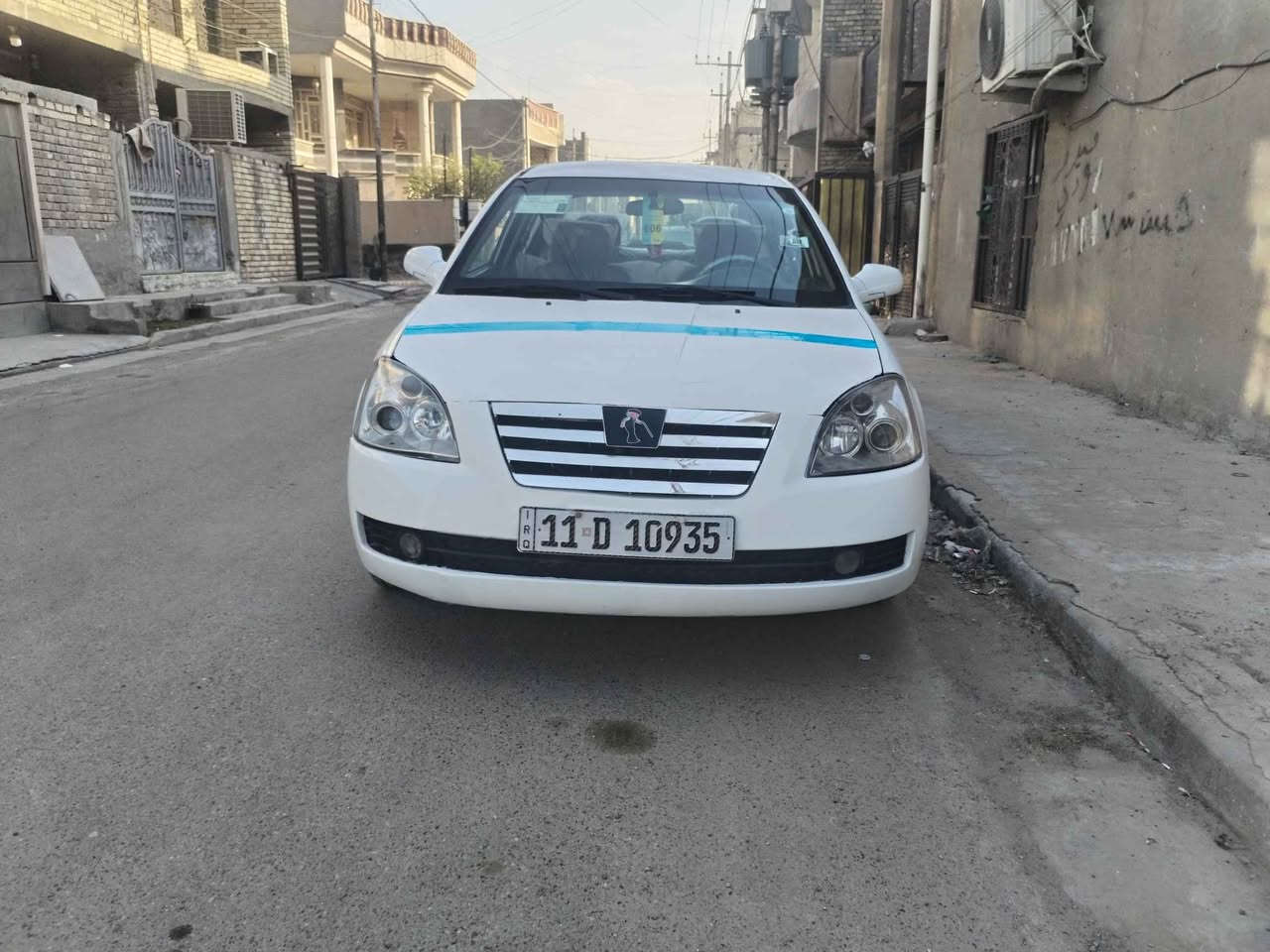 اي فايف للبيع موديل ١٠ اوتوماتيك كير ومحرك كفاله وناعمه تدفئه وتبريد دواخل نضيفه جدا صدرهه نضيف وجاهز صبغ بيهه جاملغ امامي ودواير خلفيه شاشه كامره سنويه وهزه جديده السعر ٤٣ وبيه مجال العنوان البياع للاتصال *********** بغداد, العراق
