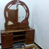 ميز مراية • مستعجل • ما بيه ضرر