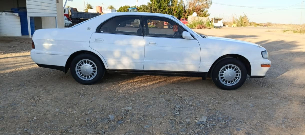 سلام عليكم سياره بطه للبيع موديل1995 رقم بغداد مشروع وطني شرط تحويل ثاني يوم سنويه 2027تخم تاير حداديه كهربائيات كله شغاله دوشمه مكفوله من الكص والنقل جثه والعيب الشرعي مصبوغه حزام عنوان واسط الكوت سعر 47ورقه وبيه مجال الشراي رقم ***********
