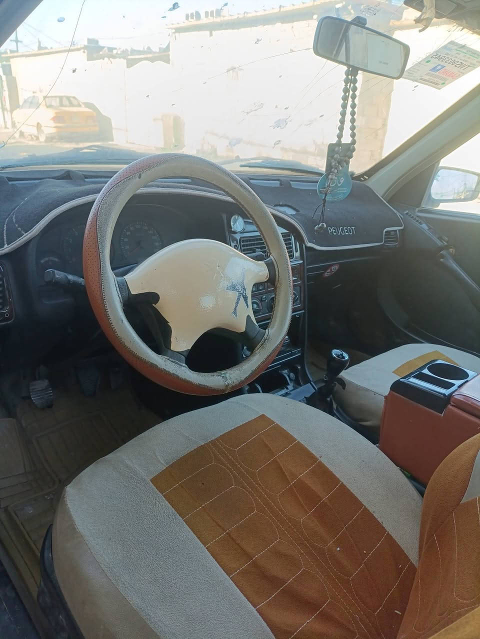 سياره بيجو 2009سعر 23وبيها مجال بكان بغداد رحمانيه الشعله ***********تصل رقم وتعرف تفاصل
