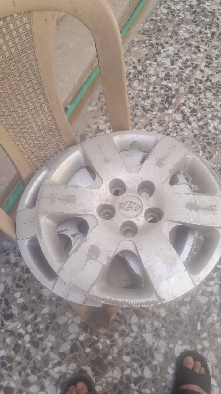 [ب

 السيبايا  مال حمل مال النترا 2010 نهايتها 40,0000
 الباب جيه اليمنه كامل هو والبطانه جاهز ماطور بس يجي يشد بس عايز له يده نهايته 30,000

: هذا لايت مال خليجي مال تفصيخ نهايته 30,000 الف
: شباك 15,000
 تخم كبات ويل 16 مو 15 نهايتها 20,000
 بكلايت الجهه الثانيه مو جهه السائق امريكي مو خليجي نهايته 20,000 الاستفسار *********** المكان الامين الثانية
