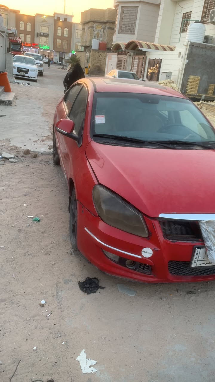 السلام عليكم أعاده النشر بسبب الوعود الكاذبه شيري A3 السياره عطلانه محتركه بيه ضفيره وقاعده فيوزات السياره سابقن مكفوله گير ومكينه بلاديه تبريد ثلج حداديه وخير من الله ابيعلك عطلان أكفلك أصوليات وراعيه يداورلك مكاني بصره حي بغداد وانه بخدمه الشراي السعر ٢٠ وانه خادم   هـ ***********
