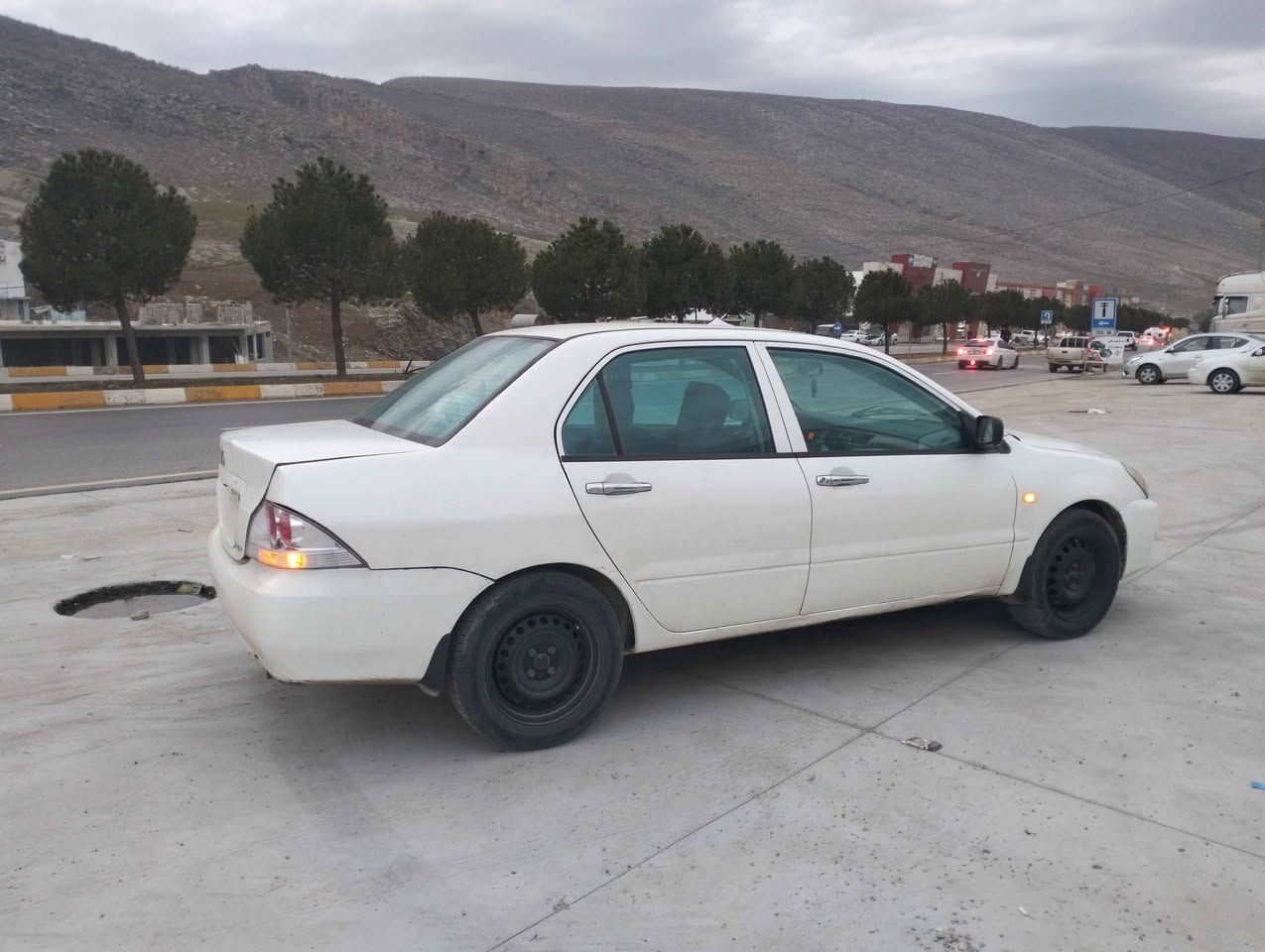 لانسةر 2011 رةقةم بةخداد سنوي بةشةرتي اوليات پاكانةي هةوليري بؤكراوة غرامة بةشةرت گير توماتيك گيرومةكينةي و تبريت بةشةرت سقفي گؤراوة سعر 47 ورةقة شوين سوران ***********
*********** Oshwe, Mai-Ndombe
