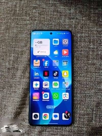 ريلمي 11 برو بلاص • ٥١٢ • شاشة ١٢٠ هرتز