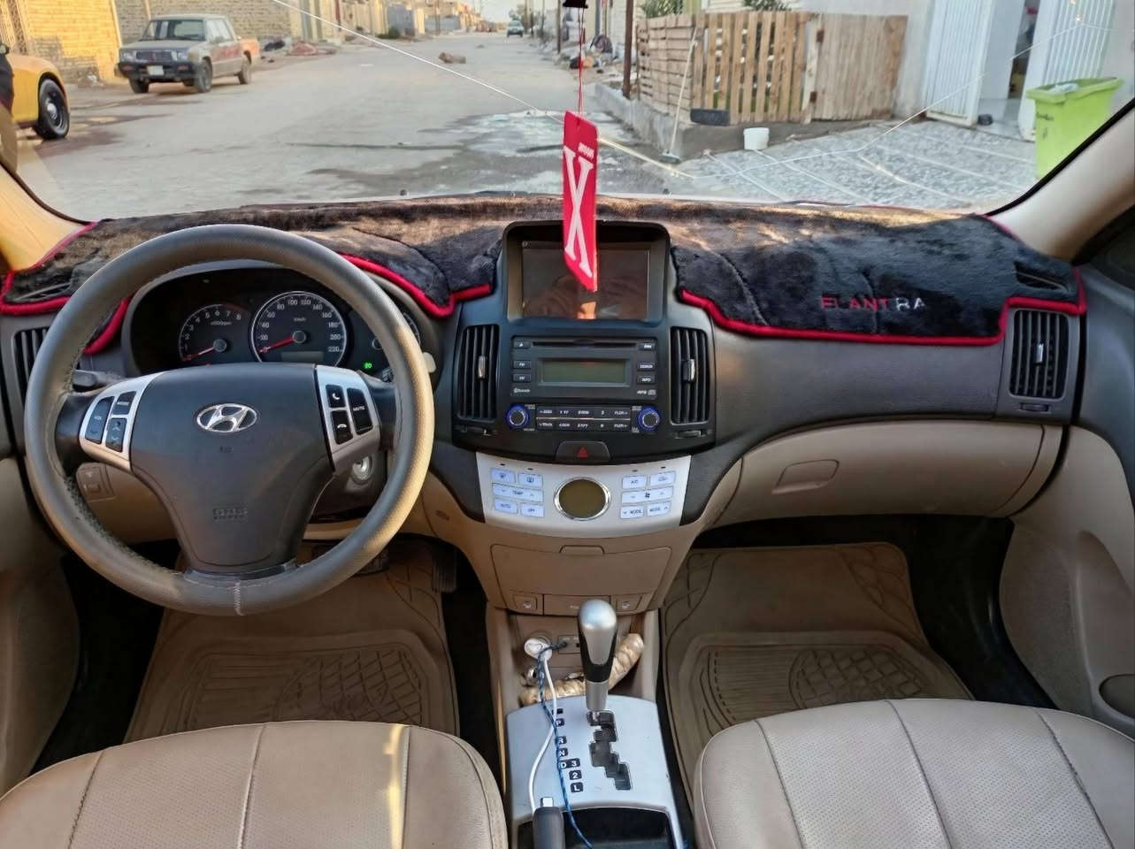 سلام عليكم للبيع او مراوس/النترة افانتي 2011 دكشن عالي السيارة جديدة بمعنا الكلمة مال جناي حدادية تخم تاير جديد تبريد تدفئه كشنات جلد شاشة مكينة كير كلة جديد السيارة مال جناي الله شاهد السيارة متومة أرقام وسنويه /المكان ميسان العمارة/السعر50 وبيهة مجال للطيبين/ الرقم***********/اتصل وبل خدمة
