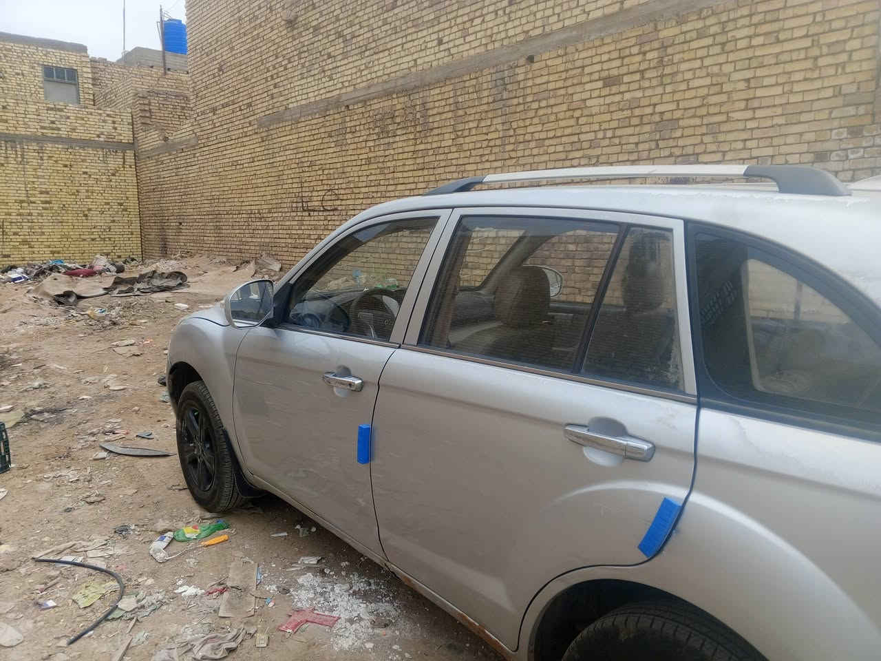 سلام عليكم سياره ليفان موديل 16 سياره وضع شركه تبريد ثلج تدفئة شغاله مكينه كير كفاله تخم تاير جديد تحويل نفس ساعه رقم ميسان مكان سياره العماره حي الصحفيين *********** فقط أو تساب وأنه خادم الشراي بيع مستعجل 52 بيه مجال قليل
