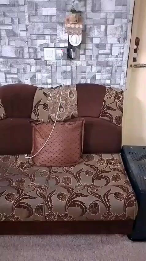 قنفات للبيع بسعر 150 وبي مجال


**إذا كنت صاحب هذا الإعلان وتريد حذفه لأي سبب، رجاءا أرسل رسالة إلى الدعم الفني**