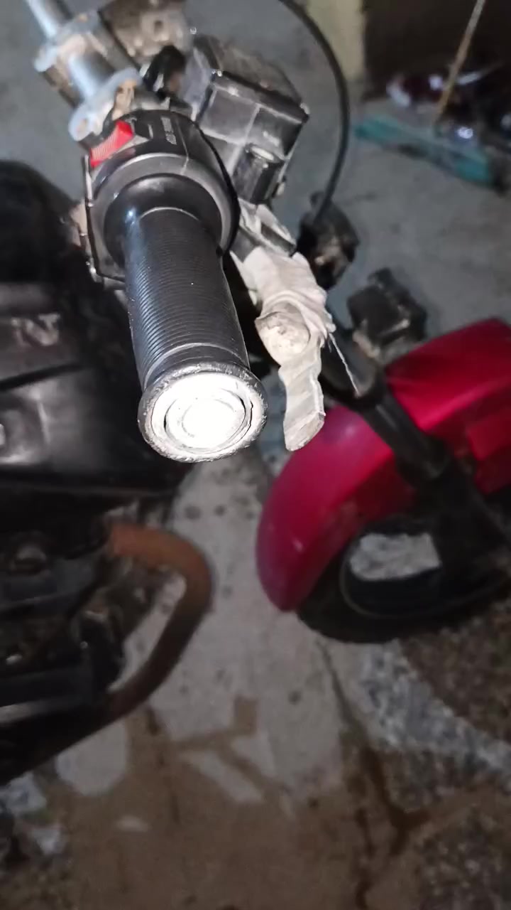 سلام عليكم هاوجي رياضي للبيع كلك مكفوله مكينه 200 شرط لشلعه اشك لكاع ***********
