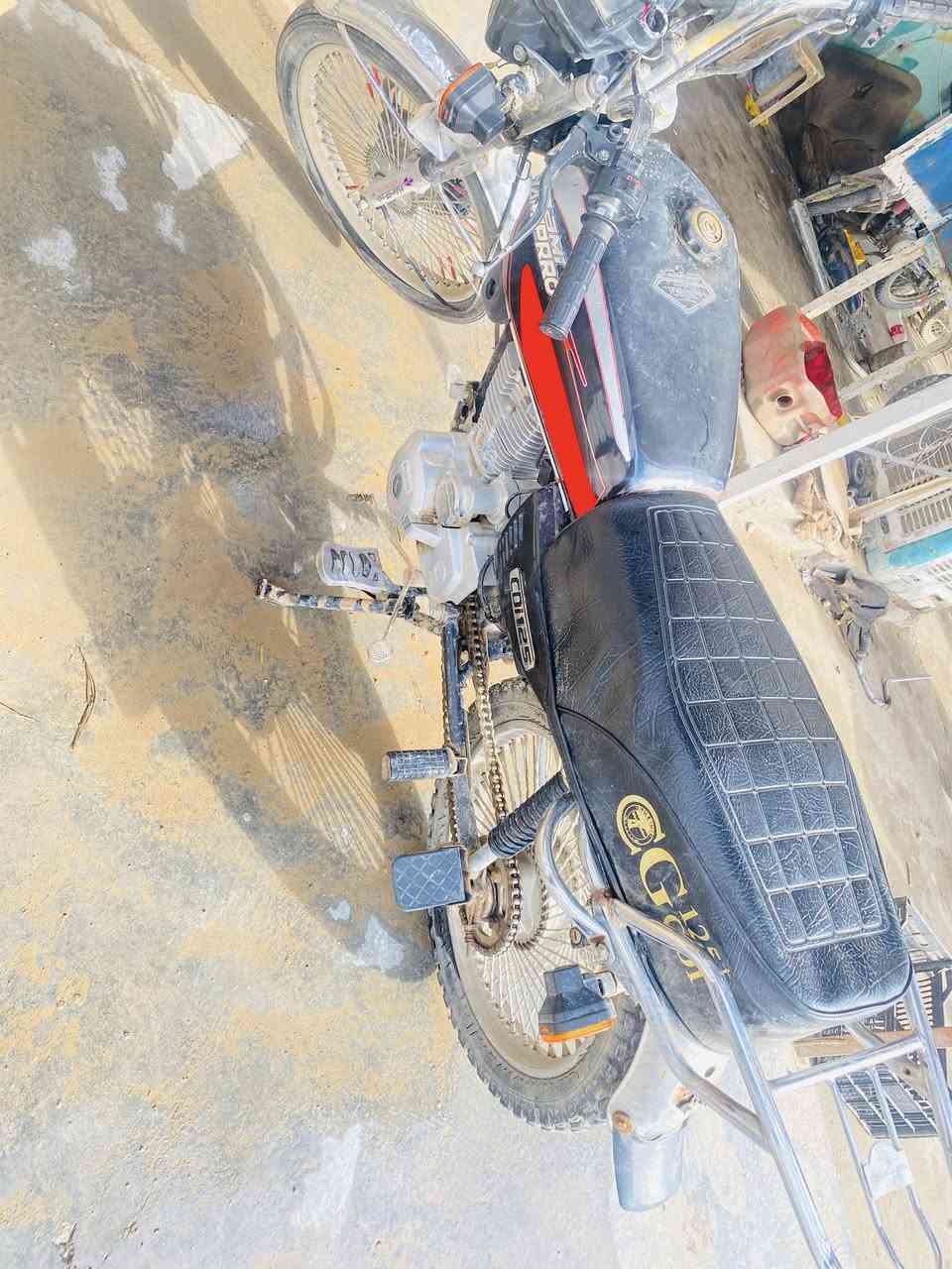 السلام عليكم
موطور نامي برو باب اول ايراني محرك خمسه كير قطاس نوعيه فول نشاط ياكل الكاع سلف كهربائيات كلها شغاله موطور مال جناي حيل خدمي السعر ٣٥٠ وبي مجال ‭٠٧٧٤ ٧٦٥ ٢٣٢٨‬ للتواصل
