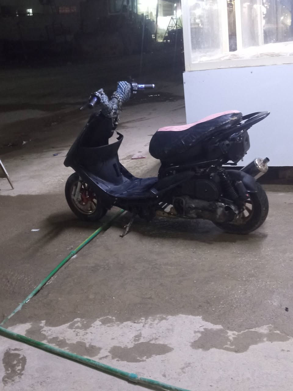 سلام عليكم  دراجه ماكس عدله البيع سلف 55 زاد بوشه 55 هيه رايدله كفرات بس   وياله رياضي  بريك كدام وره  مكاني نجف   ميسان شارع شيوخ  سعره 300 اسويلك مكاتبه عن سرقه رقم *********** وتساب
