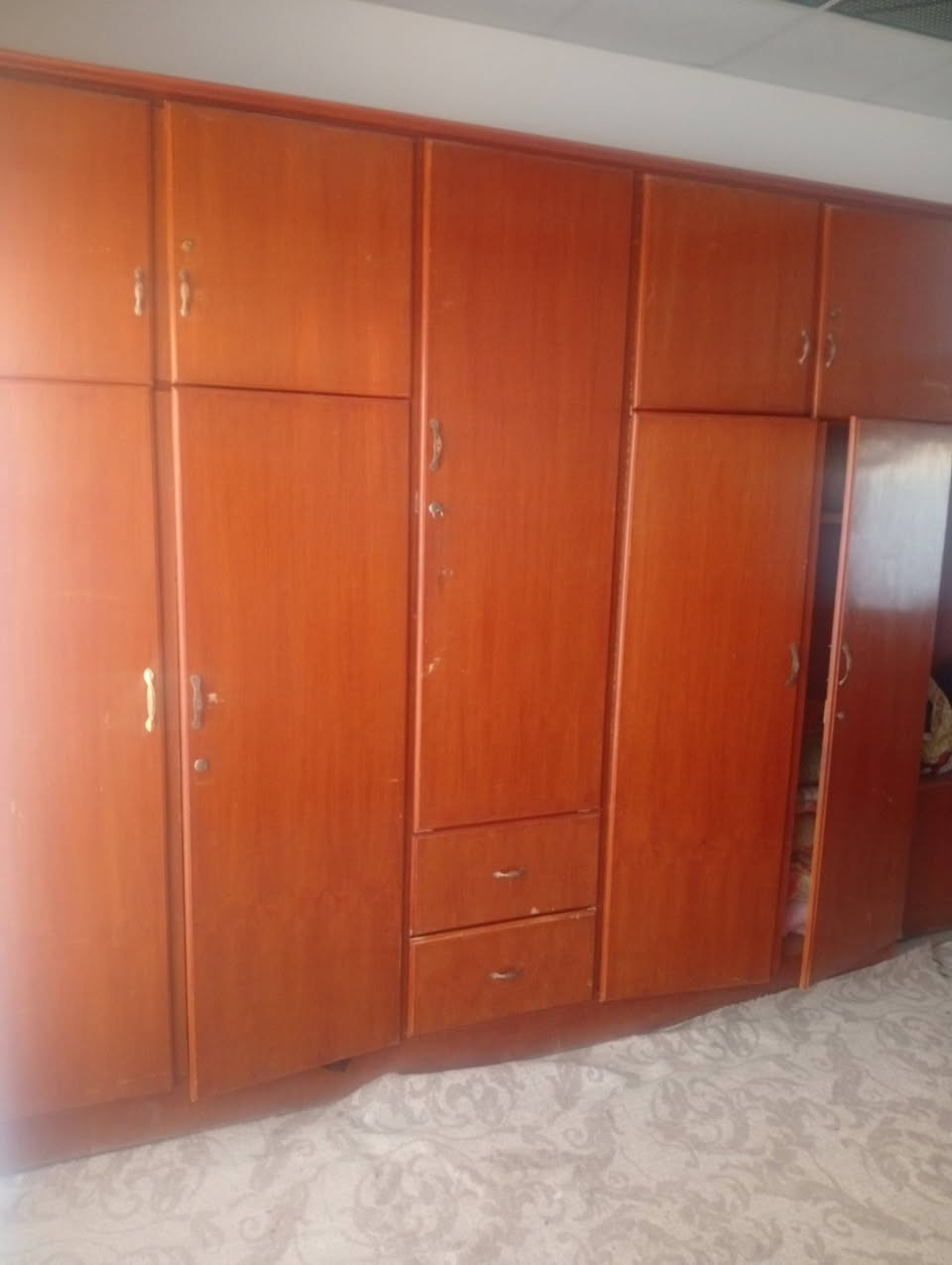 غرفة نوم صاج كلش نضيفه ابسعرمناسب للستفسار
***********
