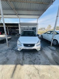 ريو ٢٠١٠ • بدون تبديل • اوتوماتيك