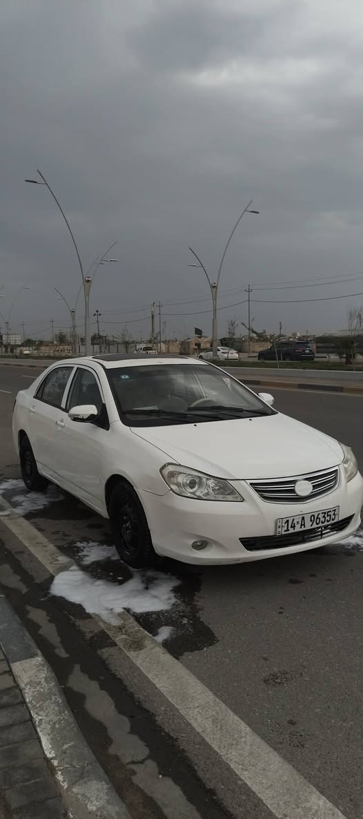 السلام عليكم بي وايدي م 16  كفاله عامه بيهه رشات صبغ غليله الكير والمكينه خير من الله السعر 60 وبيهه مجال الشراي العنوان البصره ***********
