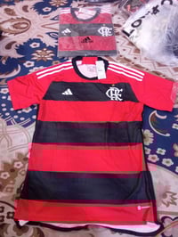 مقاس XL • ملابس