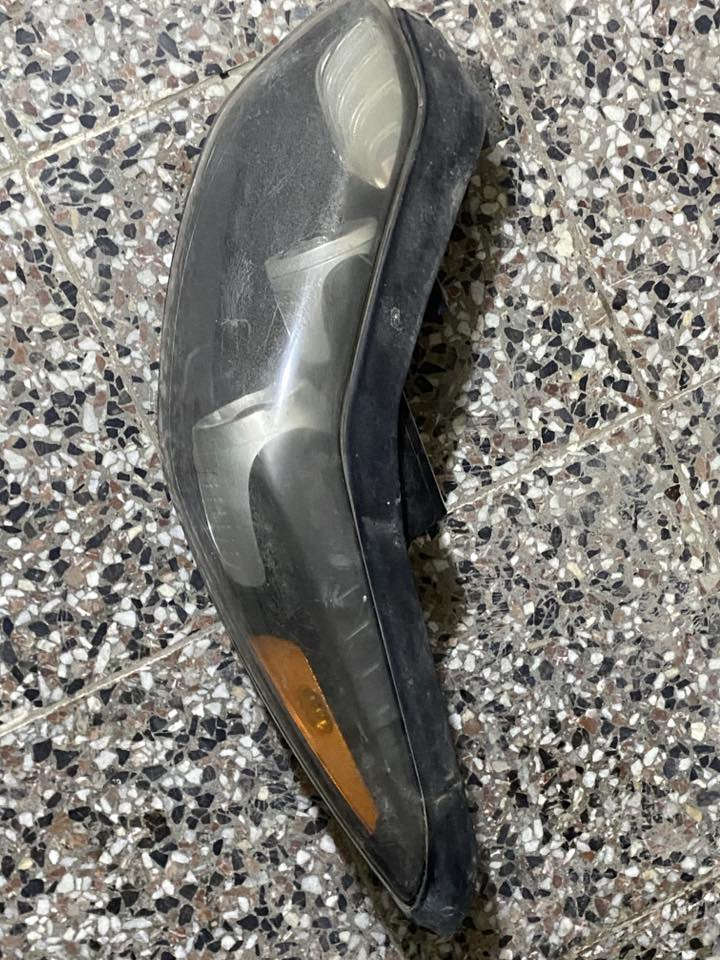 السلام عليكم عندي ذني  غراض كيا سبورتنج ٢٠١٨
١-جادر سياره 
٢- مازده اليسار بس الاذاين مالته مكسوره 
٣- مساطر قماره اصليه هنه و قفالتهن 
رايدهن ب ١٠٠ ألف 
بغداد - حي اور 
***********
