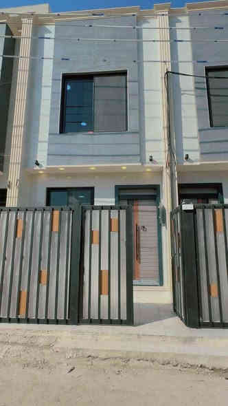 مشتملات للبيع مساحة الواحد 50م واجهه 4،16 ونزال 12م
طابقين ونص /صاله ومطبخ وحمامين و3غرف نوم

الموقع /بغداد حي الجهاد ديوان المخابرات 

بناء حديث /شارع عريض
السعر 158 مليون

للاستفسار 
ابو يوسف 
***********
***********
ابو مهيمن
***********
***********

مكتب الثقه الهندسي للعقار والمقاولات 
الضباط بصف شقق حي صدام مقابل قاعه ستايل جم حي الجهاد

https://www.facebook.com/عقارات-الثقة-الهندسي-11***********75/
