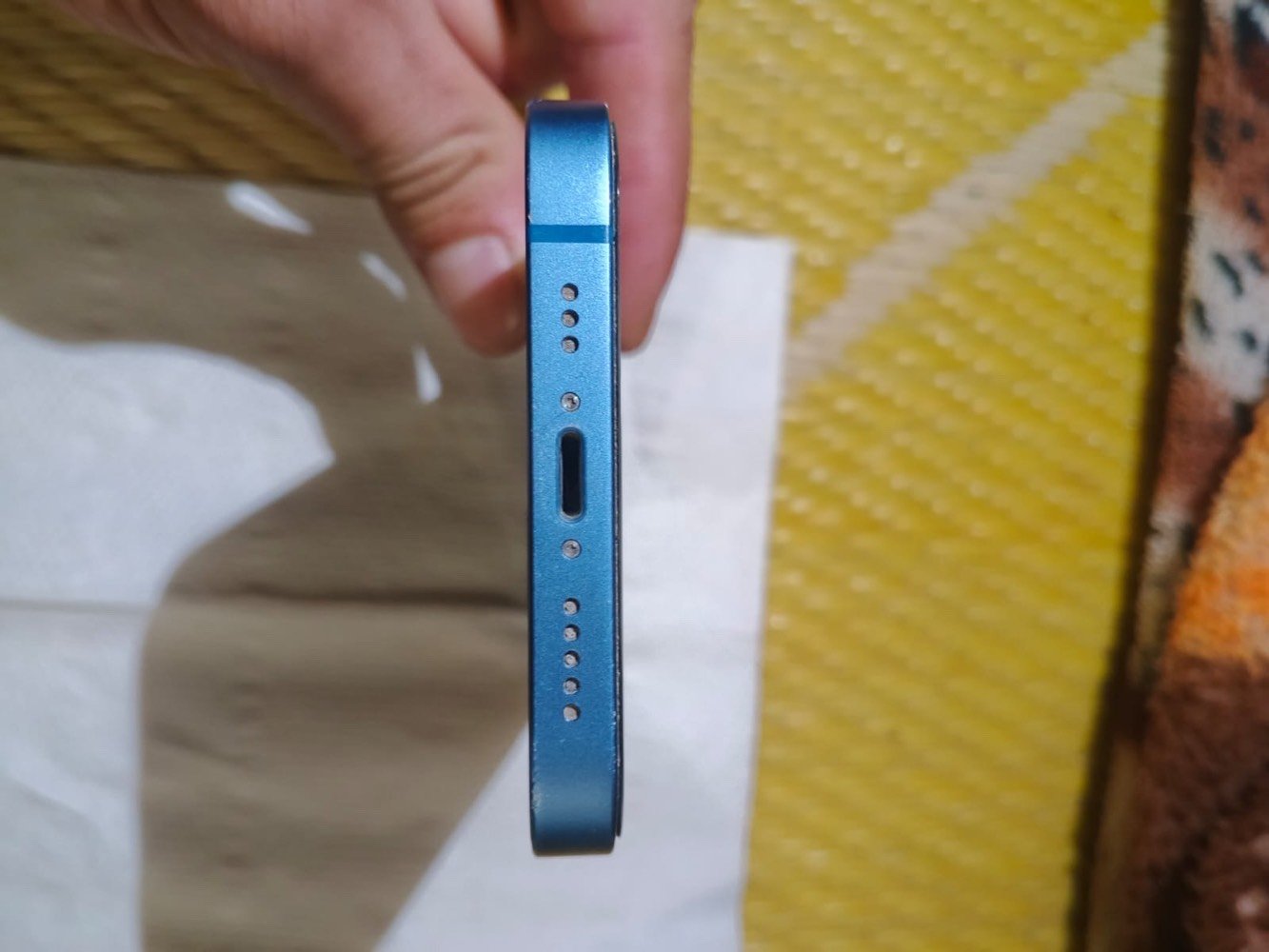 ايفون 13 عادي ذاكره 128 بطاريه 77 مراوس ب تكون كامون 40 بريمر او بوكو f6برو