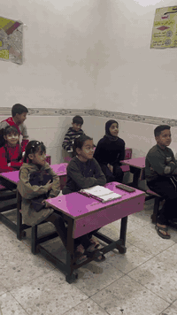 معهد رواد العلم لدروس التقوية  كادر متخصص لجميع المراحل الابتدائية وبأ...