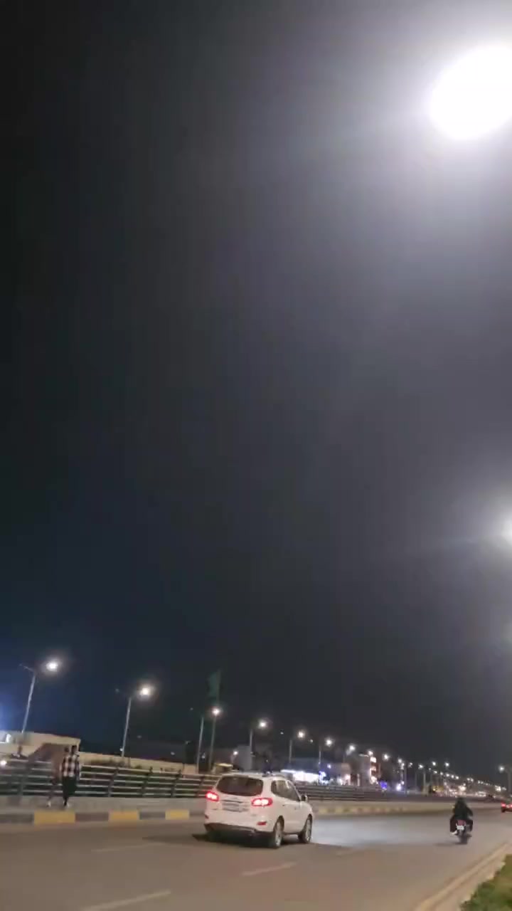 السلام عليكم اكرر المنشور بسبب الوعد الكاذبه تايكر للبيع 2025 كفاله عامه زيرو نزلتها  قبل 3 اشهر لسعر 750 وبيها مجال قليل لمكان ديالى بعقوبة جسر خرنابات مستعجل عل بيعه


**إذا كنت صاحب هذا الإعلان وتريد حذفه لأي سبب، رجاءا أرسل رسالة إلى الدعم الفني**