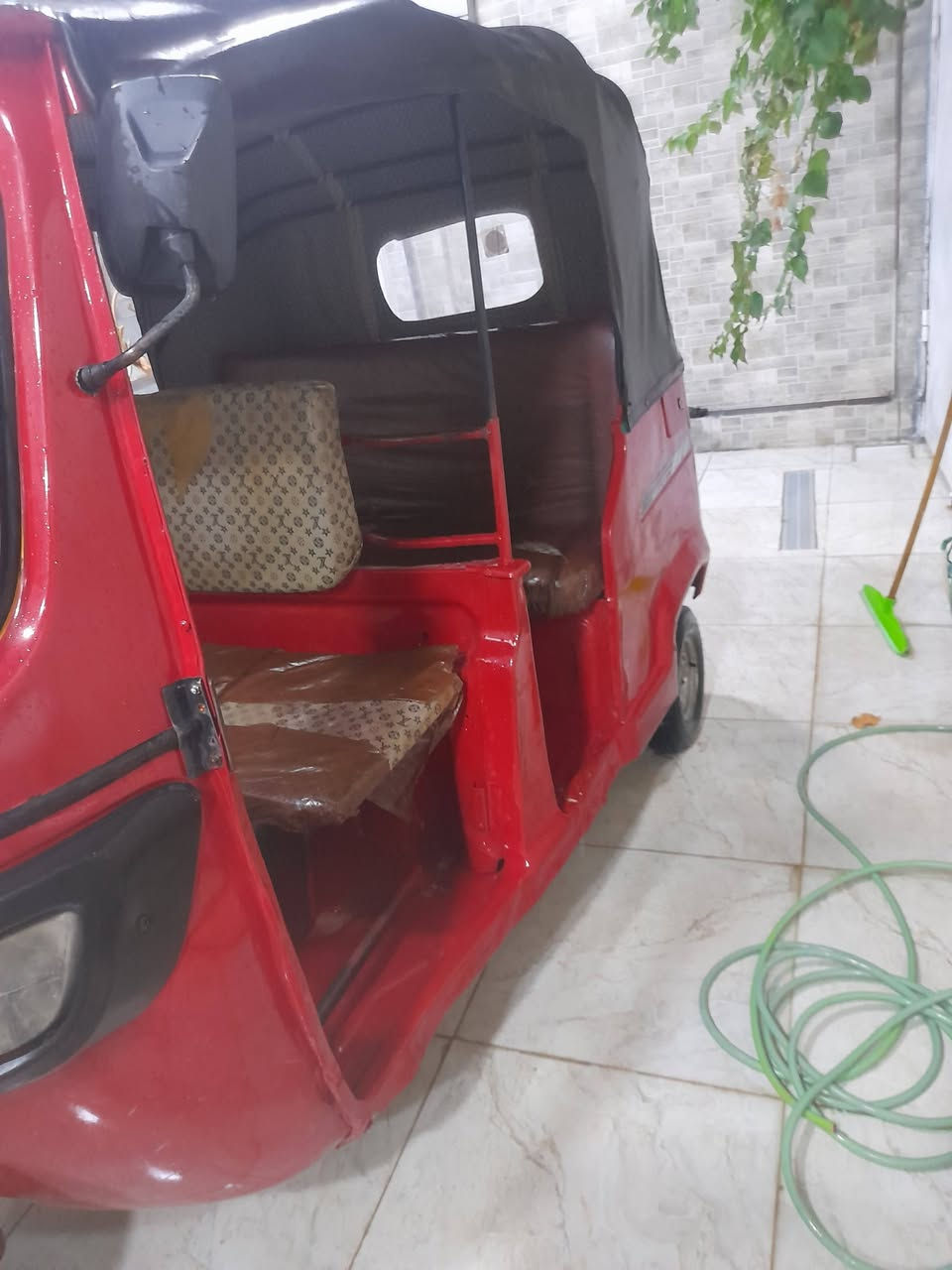 تي في اس مديل ١٨ مكاني بصره خمسميل سعر التكتك ٥له ربع وبيها مجال التكتك مكينه مكفوله ***********اتصال
