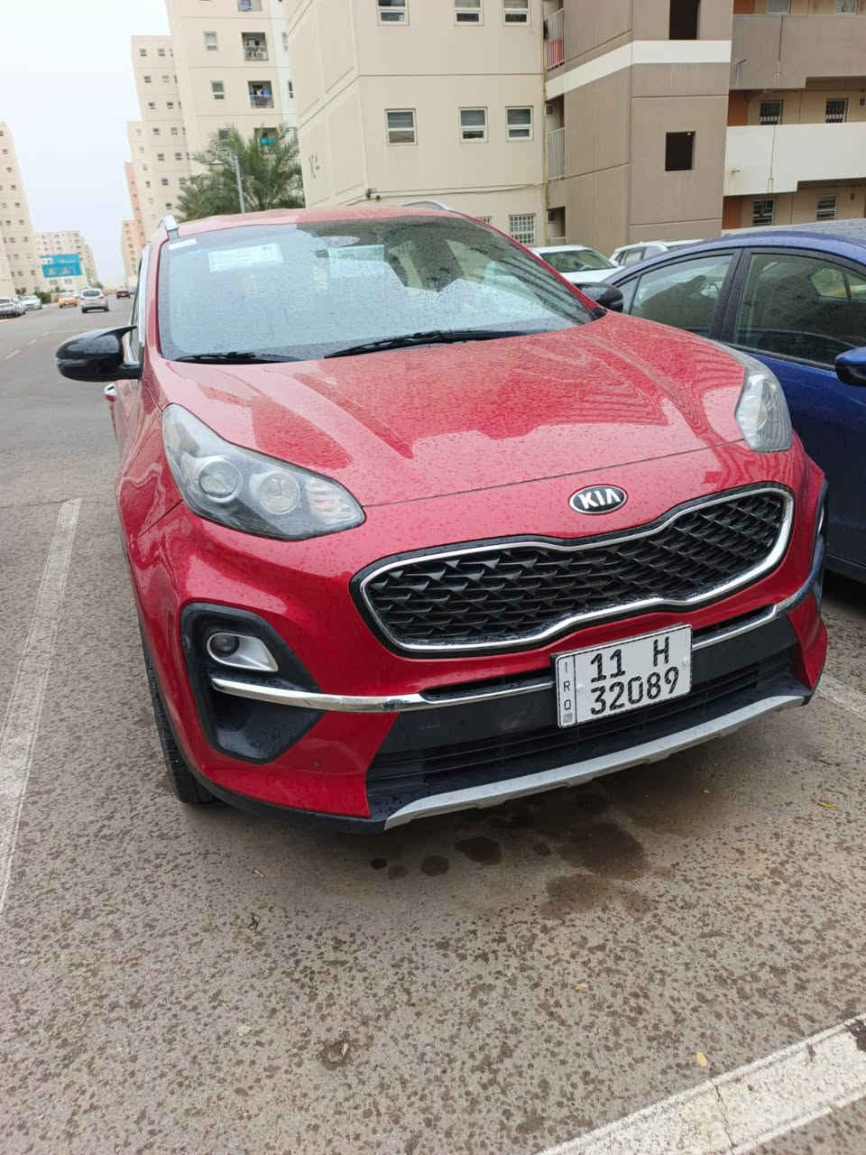 السلام عليكم سبورتج للبيع خليجي موديل 21 سياره حلوة وخير من الله مكينة 2000 دوش ماشية 46السيارة على وضع الشركة مواصفات بصمة كشن كهرباء كامرة دوارة حساسات خلفية امامية شاشة كبيرة سعرها 200 مكاني المشتل للاستفسار 
***********حجي وسام
