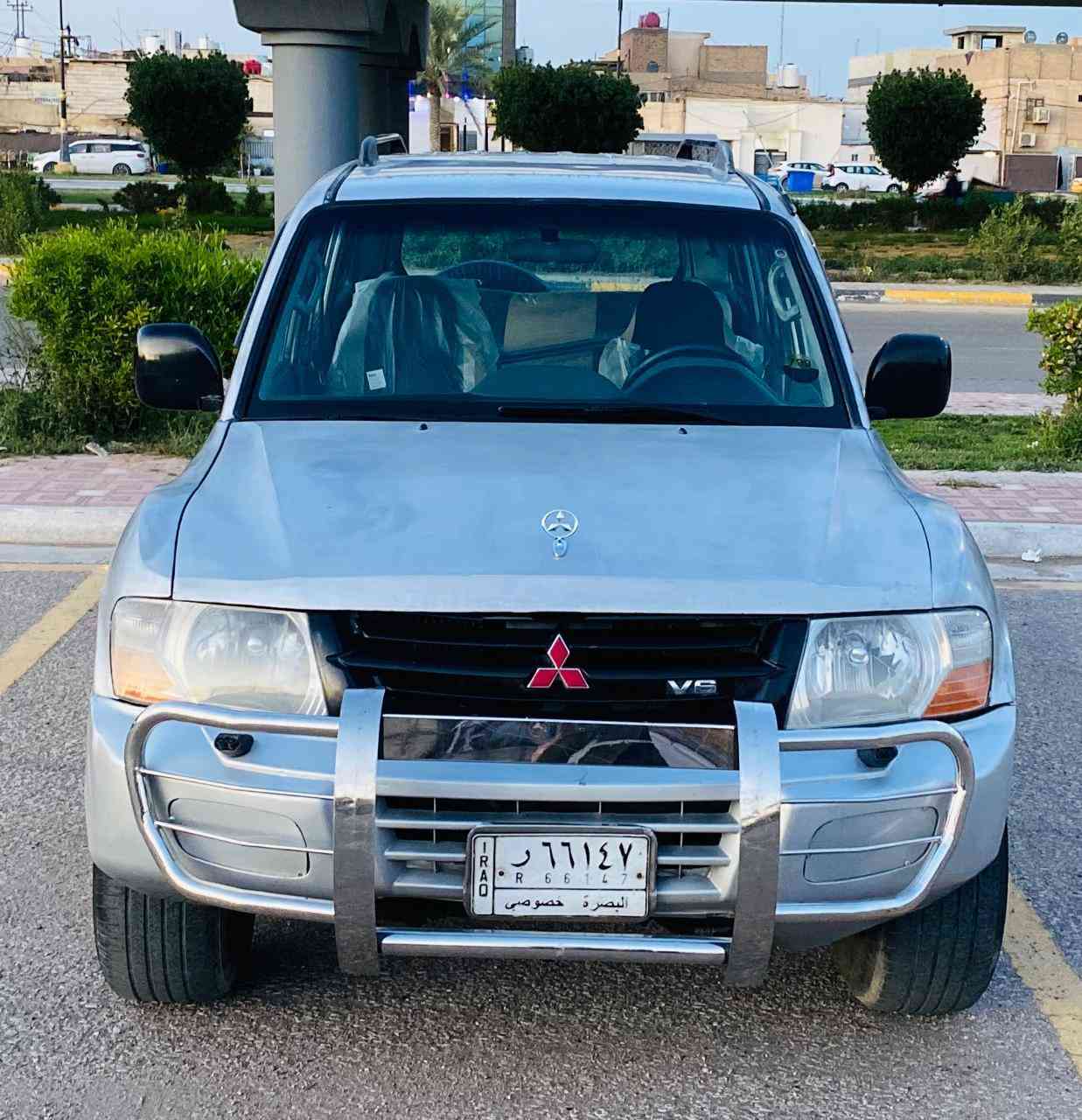 السعر 68 الاستفسار*********** مسيوبوشن باجيرو 2002 مكفولة كفاله عامه من ضربة وصبغ وتبديل مكينه كير حداديه جديده تخم تاير  السياره فول مواصفات فور ويل 7 راكب ويل كب كروم مكينه كير مكفولات بسمنه مشروع وطني سنويه 2029 السياره جديده وجاهزة بمعنه الكلمه جاهزه علا اخر حبايه ماناقصهه برغي مال جناي مكان السياره كربلاء
