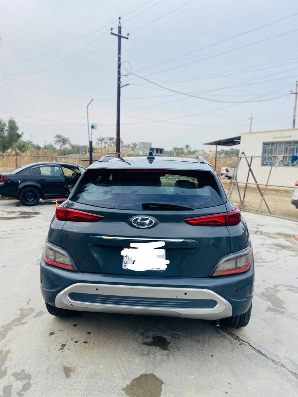 للبيع كونا موديل 23 رقم بغداد انكليزي فوول مواصفاتها ماشيه 18 الف
فتحة سقف 
رادارات امامي 
رادار جانبي 
كامره خلفيه 
توقف ذاتي 
شاشه كبيره 
رون دجتل 
فول اعلى فئه بل موصفات Ni Lin معروفه 
حادثه مثل مم بل صوره قبق جنطه وجاملغ امامي الأيمن 
سياره جديده جدا احلى من الصور 
 بسمي
عنواني بغداد قرب مرور الحسينيه رايدها ب 134 ورقه وبيها مجال قليل للاستفسار الاتصال 
***********
اخوان ممتواجد على النت
