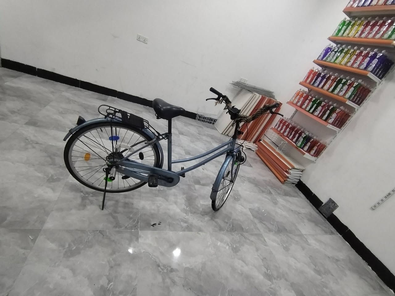 اسلام عليكم باسكل للبيع نضافه فول مواصفات رقم واحد  موديل 2015 اوياله يا باني سعرو خلص ابسرع وكت


**إذا كنت صاحب هذا الإعلان وتريد حذفه لأي سبب، رجاءا أرسل رسالة إلى الدعم الفني**