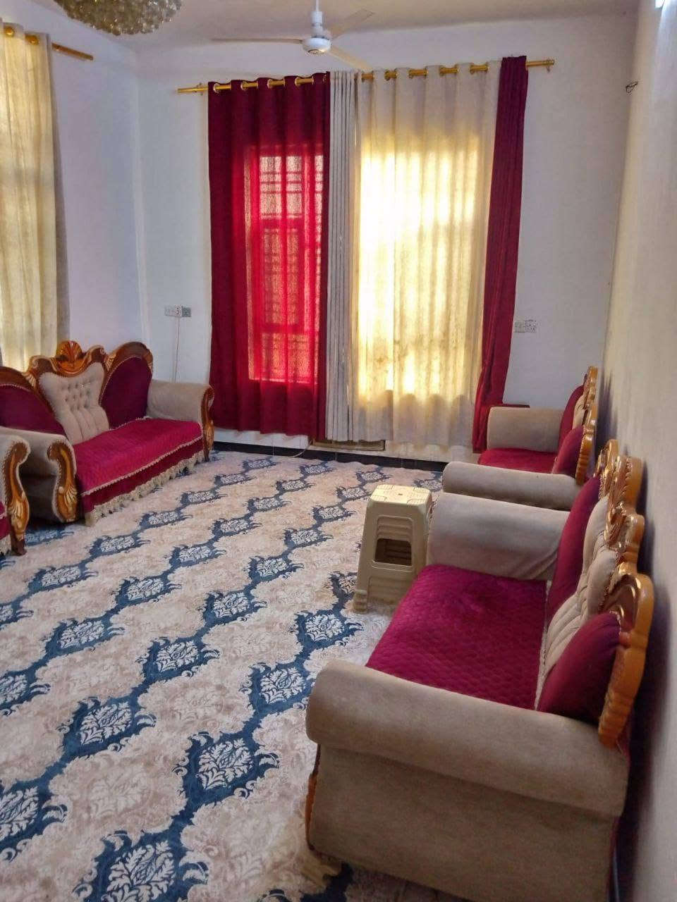 متوفر نص دونم سند 25طابو زراعي مبني بي بيت طابق واحد مساحته 210متر زاد مسبح وحديقه ومحميه مكان سلاميات قرب سيطره ابو ريشه اتصل ***********

