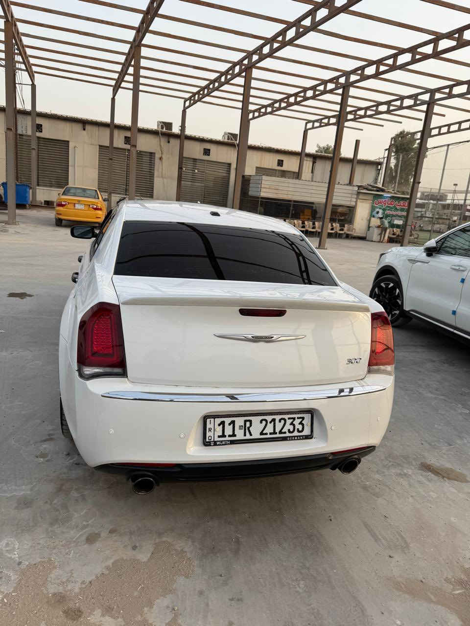 السلام عليكم اوباما موديل 2013 للبيع 
رقم بغداد باسمي
 سنويه ورقم جديدد مكينه 3600 تخم تاير حداده جديده تبريد شغل سياره بيها قطع صبغ ابيع حزام مكان السيارة ديوانية 
سيارة 135 وبيها مجال بسيط 
، رقم الهاتف ‏‪***********
