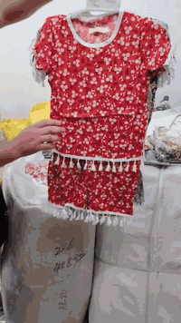 تراك بناتي كشمير بناتي القياس 2/6 يلبس 2/6سنه السعر الدرزن 24الف اقل ط...