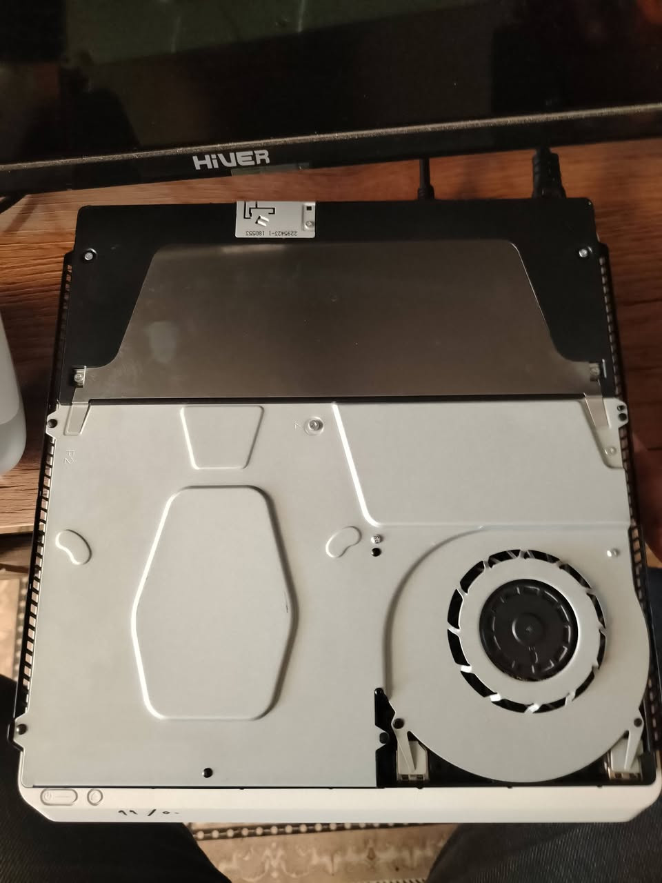 للبيع PS4 Slim مهكر بحالة جيده جدا غير مفتوح 
لمواصفات:
- النوع: PlayStation 4 Slim
- الهارد: 500 GB داخلي
- التهكير: مهكر وجاهز
- الحالة:  جهاز ممفتوح ومكفول 
- الملحقات: جوستيك عدد 2+ كيبل باور + HDMI + شاحن

الالعاب:
العاب GTA5
PES 2021
سونك
كراش
سبايدر مان
درايفر
وبعد هواي العاب
السعر 350 الف   وبي مجال


**إذا كنت صاحب هذا الإعلان وتريد حذفه لأي سبب، رجاءا أرسل رسالة إلى الدعم الفني**