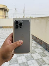 ايفون 15 برو ماكس • ٢٥٦ • بطاريه ٨٥