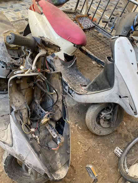 دراجات بريز للبيع شغالات السعر 450 قفل لحد يعامل مكاني بغداد بلديات 

‭0770 586 7649‬
