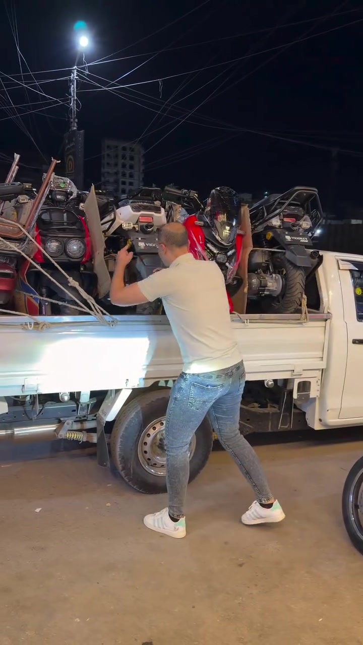 SCOOTER _X☝🏻🔥

#scooter_x
#السروجي
#دسوق
#تم_التسليم


**إذا كنت صاحب هذا الإعلان وتريد حذفه لأي سبب، رجاءا أرسل رسالة إلى الدعم الفني**