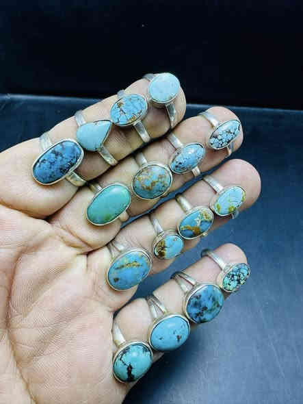 خواتم فضه نواعم فضه 925 شغل ايدي حجر شرط طبيعي سعر القطعه 10 الف فقط وتوصيل 5 للحجز واتساب فقط ***********🔥
