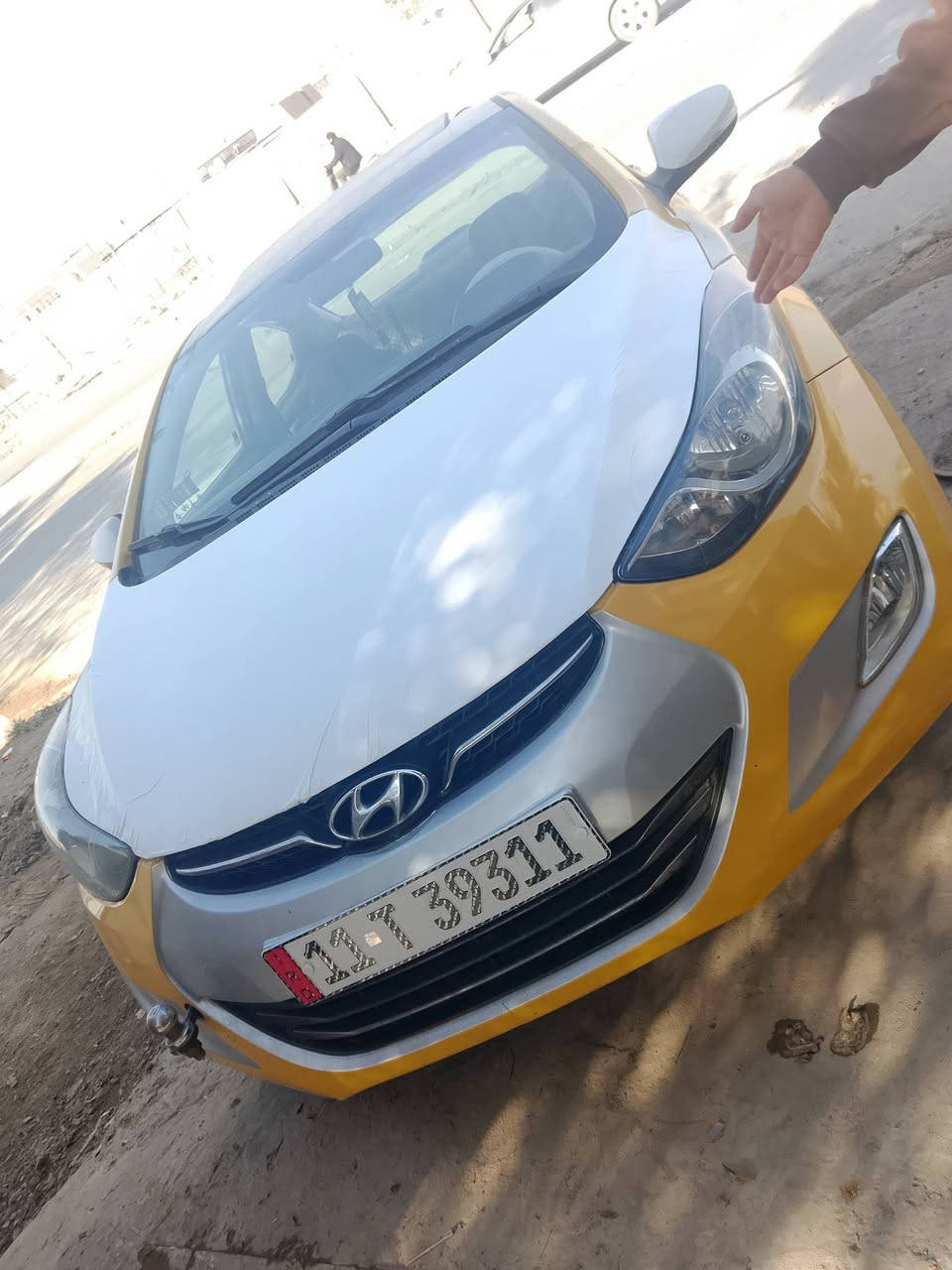 السلام عليكم سيارة مويل 2012سيارة جديدة ماعندة جاملغ امامي بدون دواخل فقط السعر 105وبيهة مجال الشري ينصل مكان سيارة بغدادالرقم ***********
