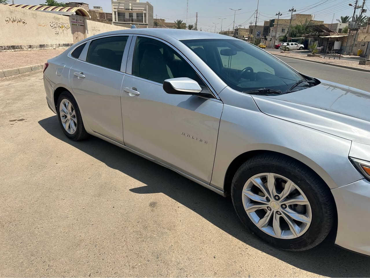 ماليبو مديل 20 رقم ميسان معوقين 
مكينه 1600 تيروبو ماشيه 116 
حادثه فقط بنيد. بيه كلير من امريكه جاملغ الامامي والباب 
سعر 90  مكاني ميسان سياره فوال مواصفات LT 
ترهم مروس بيه فقط حديث اتصل *********** عمارة, ميسان
