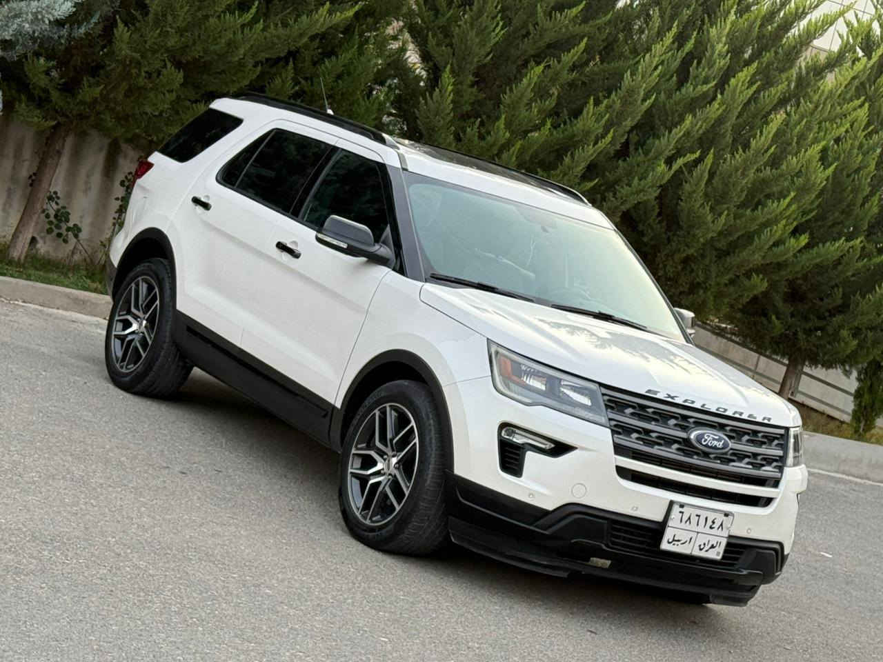 ‏#انسب_الاسعار
#ارخص_الاسعار
فورد اكسبلور مديل 2019سبورت
 STاعلي فئة بالفورد  
حجم محرك : 3.5L V6 Tuin-Turbo (🐎400.Horsepower 
مواصفات : ST
فول فول مواصفات ١/١
الدواخل 12 الوان
‏4*4 (AWD)
4كزوزات 
فتحة بانورما
کشنات امامي مساج
شاشة الكتروني الون
 بصمة ابواب 
بصمة تشغيل 
تشغيل عن بعد (Remote Start)
مرية شفط كهربائي 
صندوق شفط كهربائي وجلاق 
سستم سماعات (Bang&Olufsen)
شاشة دشبول ديجيتال
رادارد امامي
كاميرة خلفي
‏‎تحديد سرعة
اوتو ستوب Auto Stop‎
رادار امامي (تحديد مسار)
رادار جانبي  (نقاط عمياء)
رادار خلفي (التحذير من الاصطدام)
حساسات امامي
حساسات جانبي 
حساسات خلفي 
7راكب 
دبل جكمجة وثلاجة
كشنات جلد
كشنات كهربائي امامي وخلفي 
كشنات خزن
كشنات تبريد
كشنات تدفئة
استيرن تدفئة
شفتات استيرن
استيرن كهربائي 
استيرن خزن
تبريد لمس
تبريد مركزي
لايتات ليد وعدسة زينون بيلادي
بلوجكترات ليد زينون بيلادي
بكلايتات ليد بيلادي
دوسات ليد علامة اكسبلور
ويل كروم سبورت
وبعد هواء مواصفات …
المكان دهوك
للسعر يرجي كتابة رقم ٩ في التعليق ياتيك مباشر
السيارة مرقم اربيل باسمي
السيارةبدون حادث   بشرط حالة سرقة  
فقط بي  قطعتين كلير 
ايرباك  سليم ١٠٠٪؜
موجود  فديو وعندي صورها بامريكا
السيارة ماشية90مايل
للاستفسار اكثر الاتصال علی هذا الرقم***********سنويه ورقم جديد مبدل
