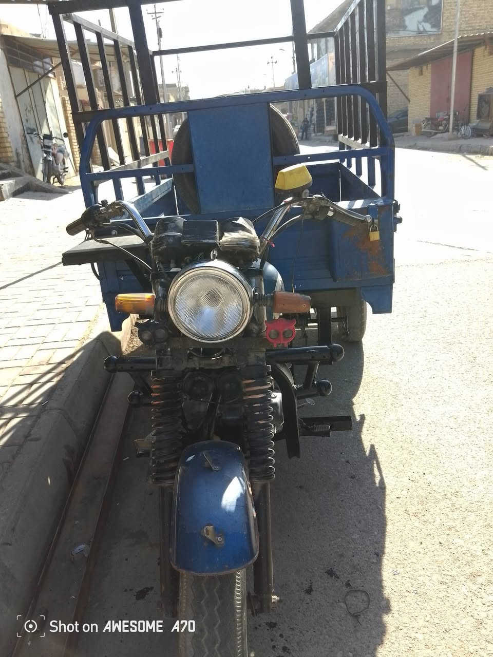 ستوته للبيع موديل 2014 أوراق اصولي
العنوان الكوت حي الجهاد نهايه شارع الكراج 
السعر (سعر خاص)
***********
***********
