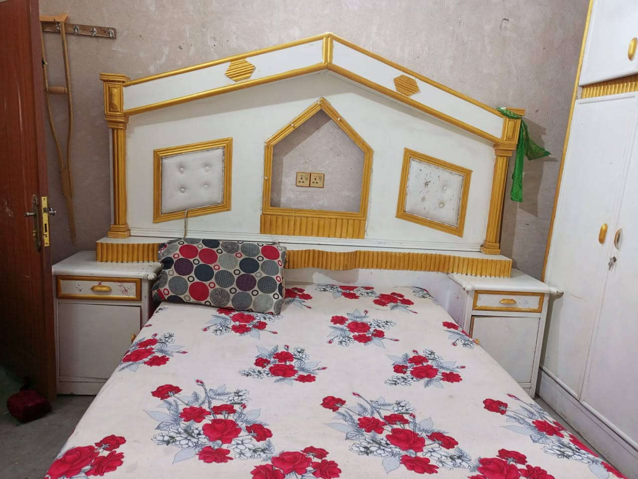 غرفت نوم للبيع السعر ٦٠٠ قفل


**إذا كنت صاحب هذا الإعلان وتريد حذفه لأي سبب، رجاءا أرسل رسالة إلى الدعم الفني**