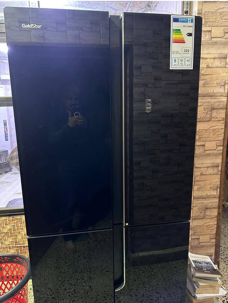 ثلاجه لل بيـع تبريد فول وغاز فول مواصفات السعر 600 وبي مجال  الشراي يدخل الاستفسار  على الرقم واتساب ***********
