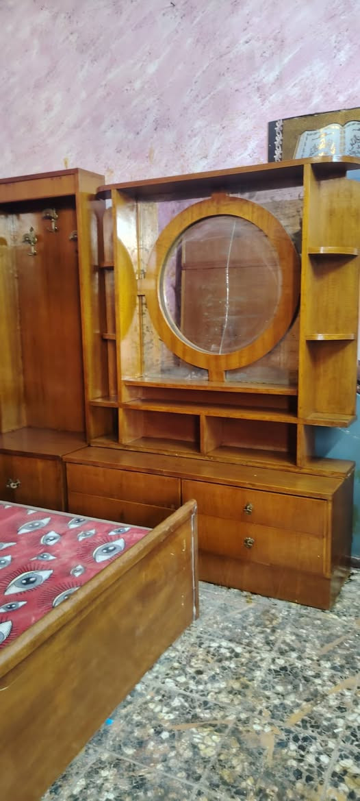غرفه صاج عراقي نضيفه ٦ابواب ملحق تسكام الضهر جرجوبه براغي السعر 450 الف المكان الحسينيه الراشديه بغداد بوجد توصيل بل اجره التواصل على الرقم ***********
